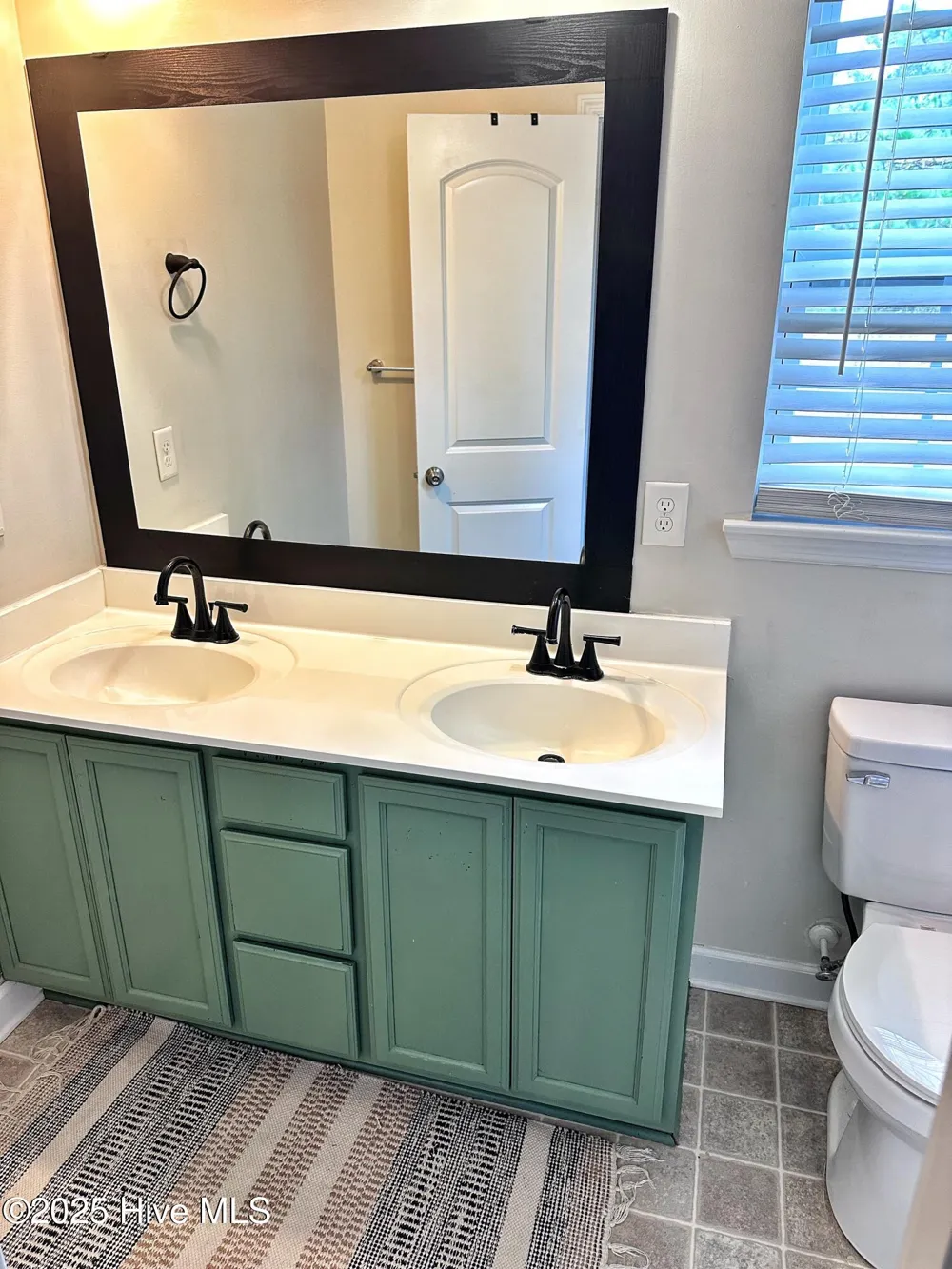 308 Basil Court Hubert, NC 28539