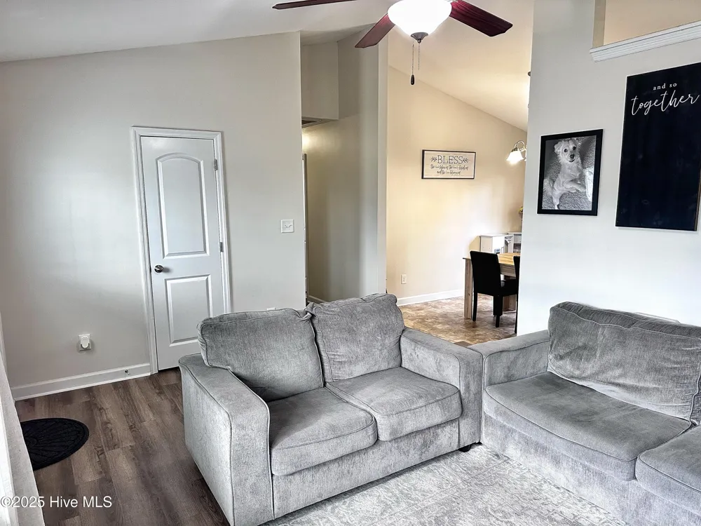 308 Basil Court Hubert, NC 28539