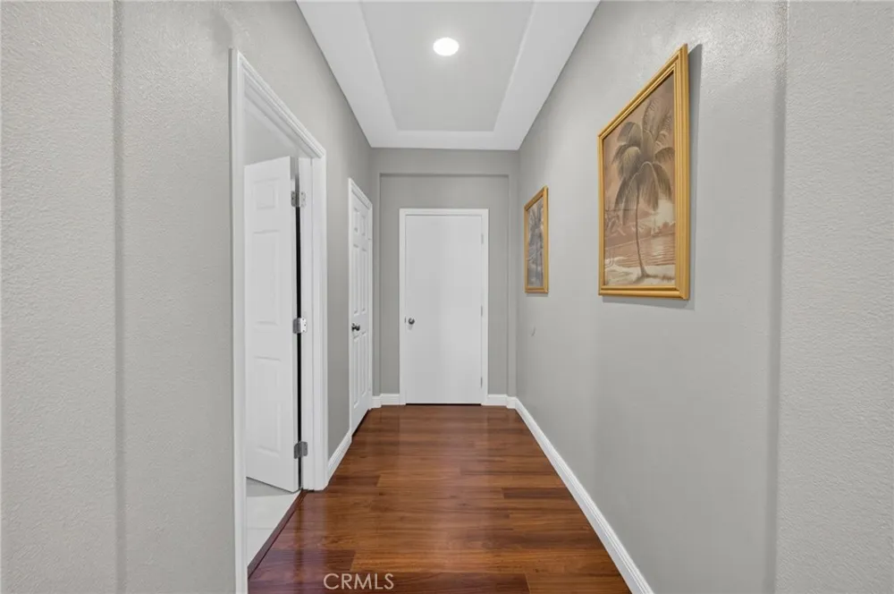 8418 Lourenco Lane Eastvale, CA 92880