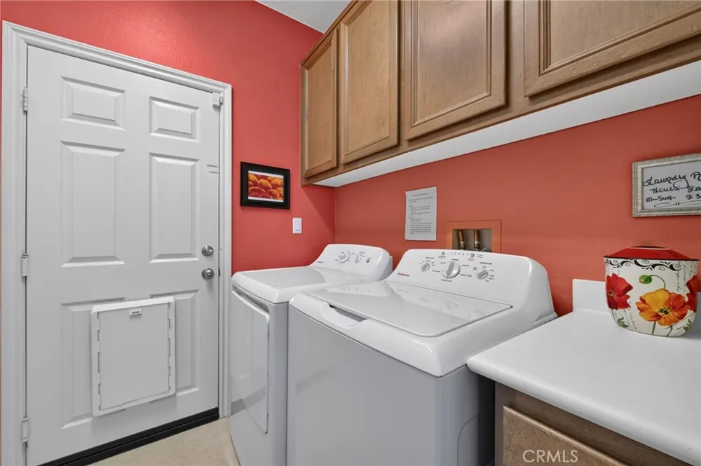 8418 Lourenco Lane Eastvale, CA 92880