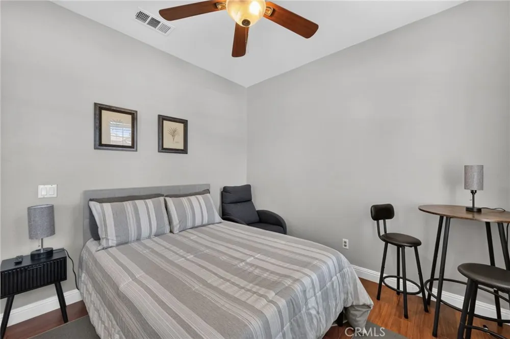 8418 Lourenco Lane Eastvale, CA 92880