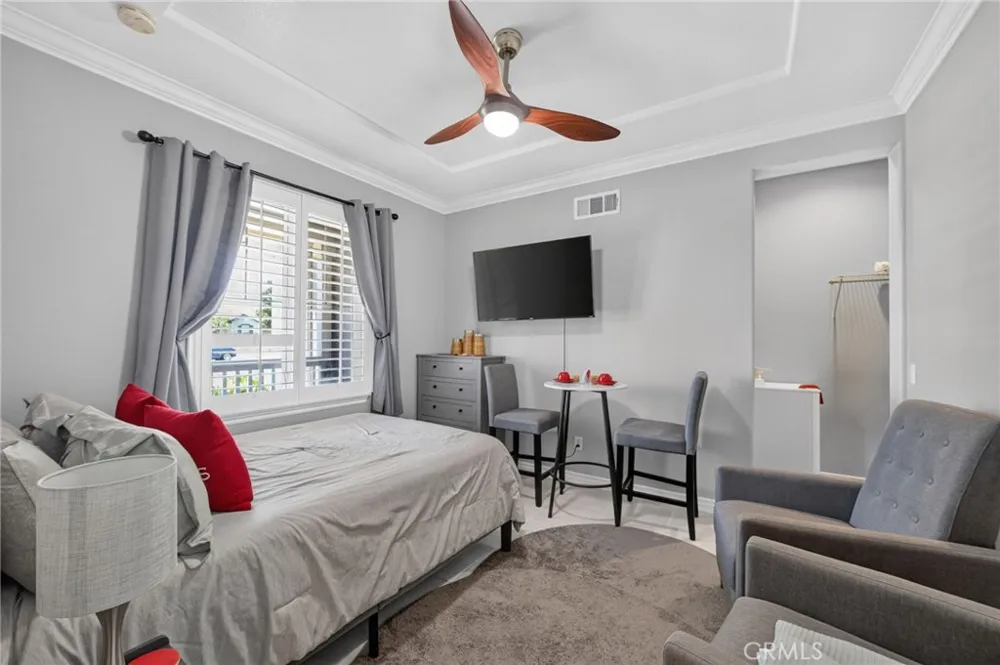 8418 Lourenco Lane Eastvale, CA 92880