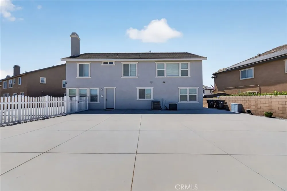 8418 Lourenco Lane Eastvale, CA 92880