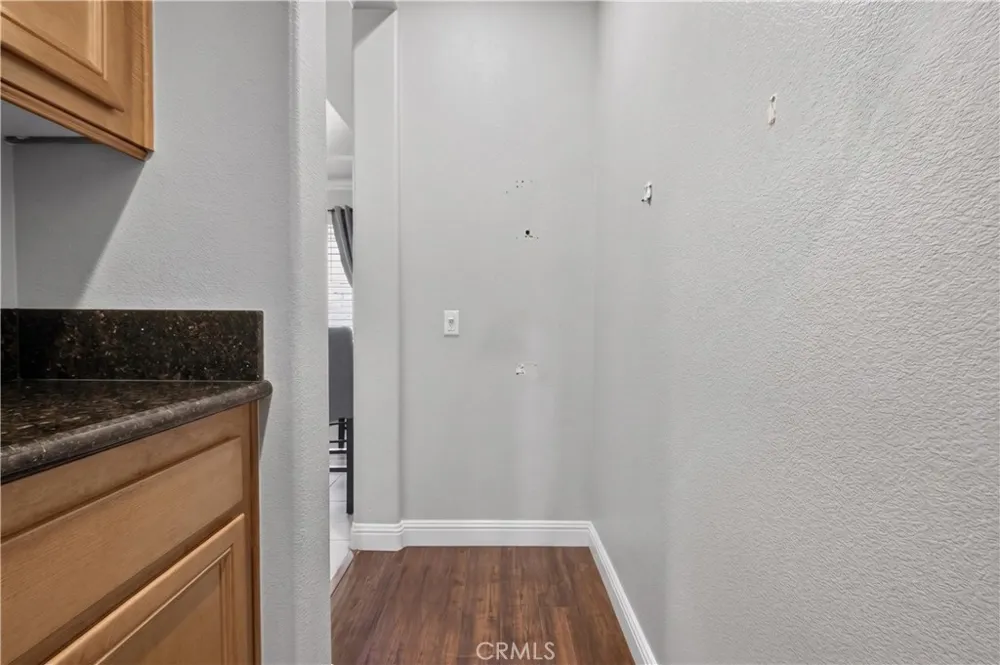 8418 Lourenco Lane Eastvale, CA 92880