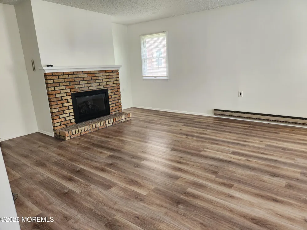 206 Yorktowne Drive Little Egg Harbor, NJ 08087