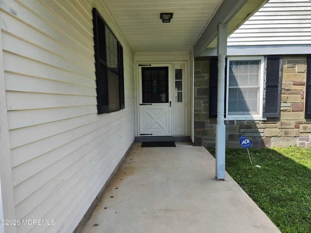 206 Yorktowne Drive Little Egg Harbor, NJ 08087