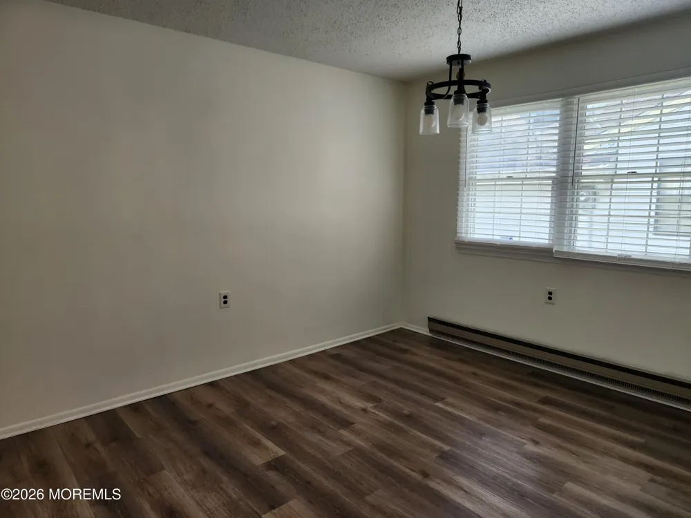 206 Yorktowne Drive Little Egg Harbor, NJ 08087
