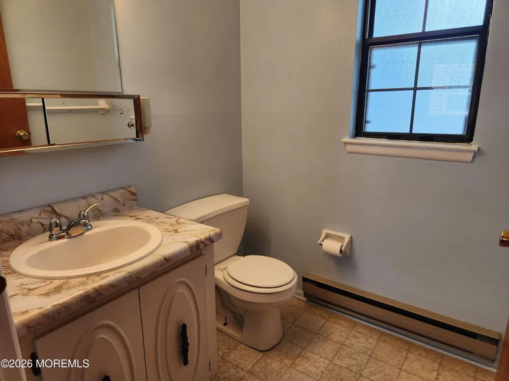 206 Yorktowne Drive Little Egg Harbor, NJ 08087