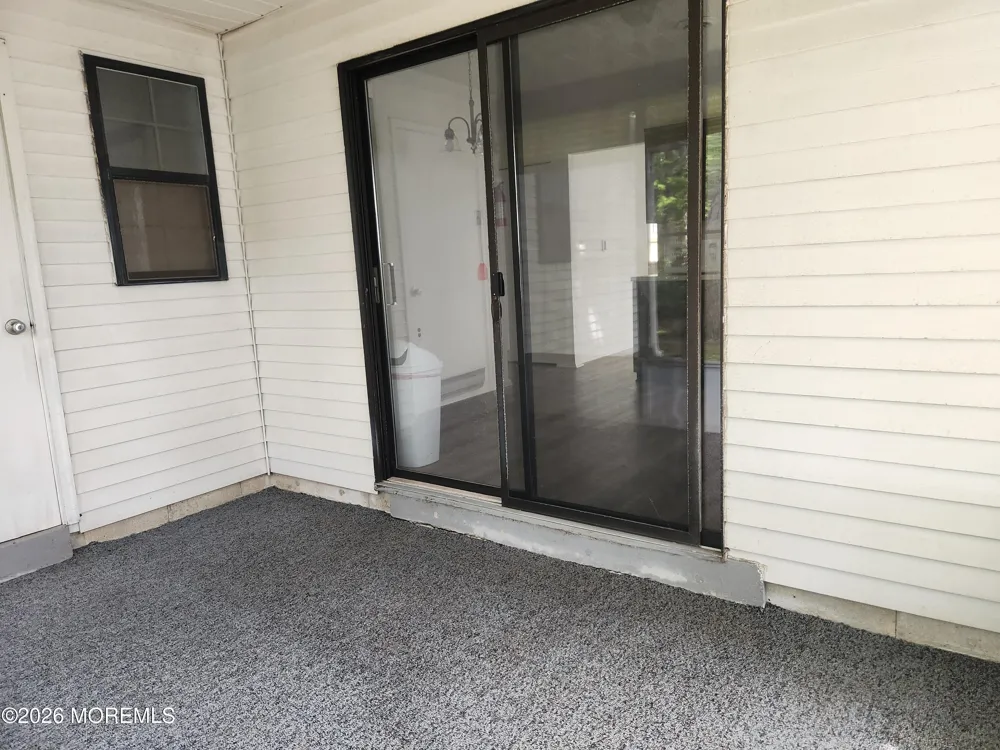 206 Yorktowne Drive Little Egg Harbor, NJ 08087