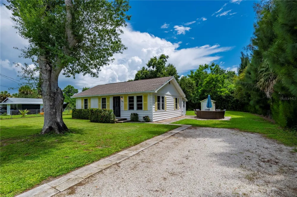 809 BURLAND STREET Punta Gorda, FL 33950