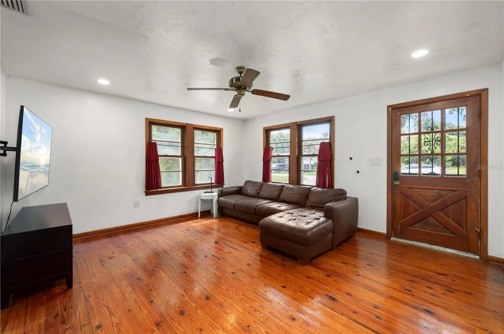 809 BURLAND STREET Punta Gorda, FL 33950