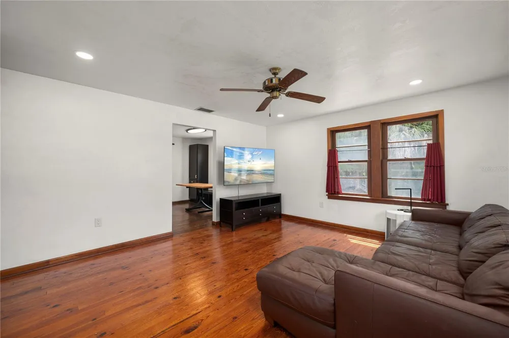 809 BURLAND STREET Punta Gorda, FL 33950