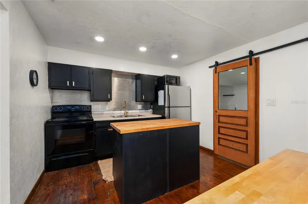 809 BURLAND STREET Punta Gorda, FL 33950