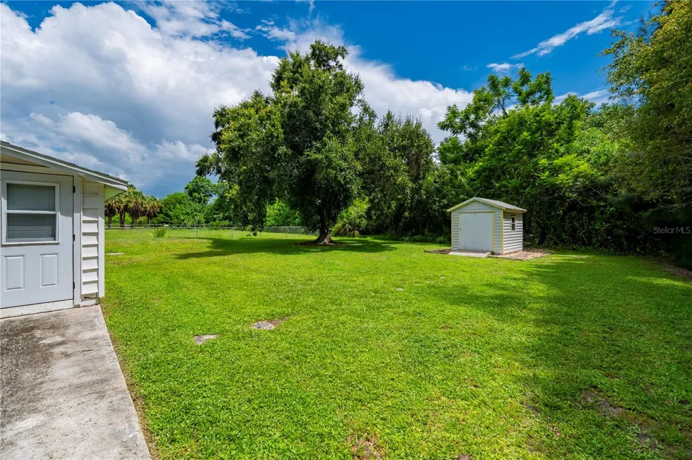 809 BURLAND STREET Punta Gorda, FL 33950