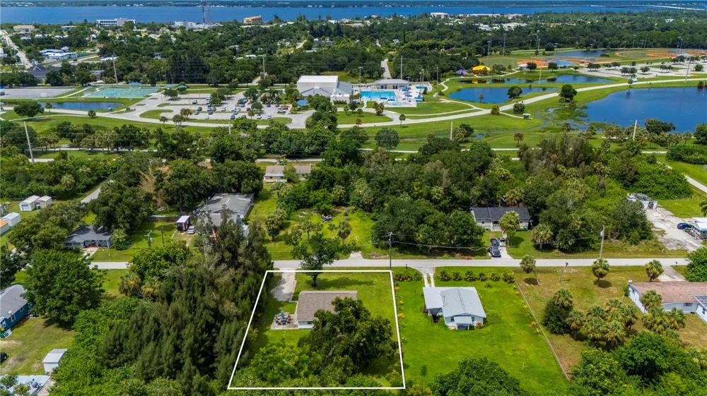 809 BURLAND STREET Punta Gorda, FL 33950