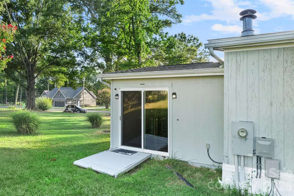 949 Riverview Road Extension Lexington, NC 27292