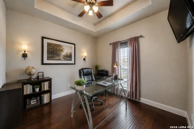 112 S ABREGO XING Floresville, TX 78114
