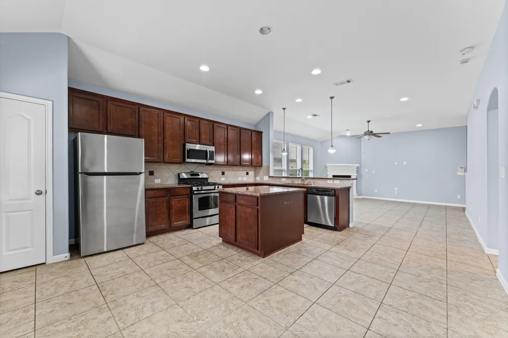 10222 E Gallowgate Lane E Richmond, TX 77407