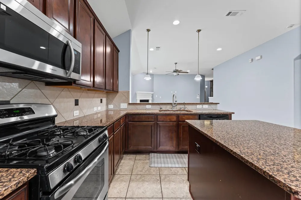 10222 E Gallowgate Lane E Richmond, TX 77407