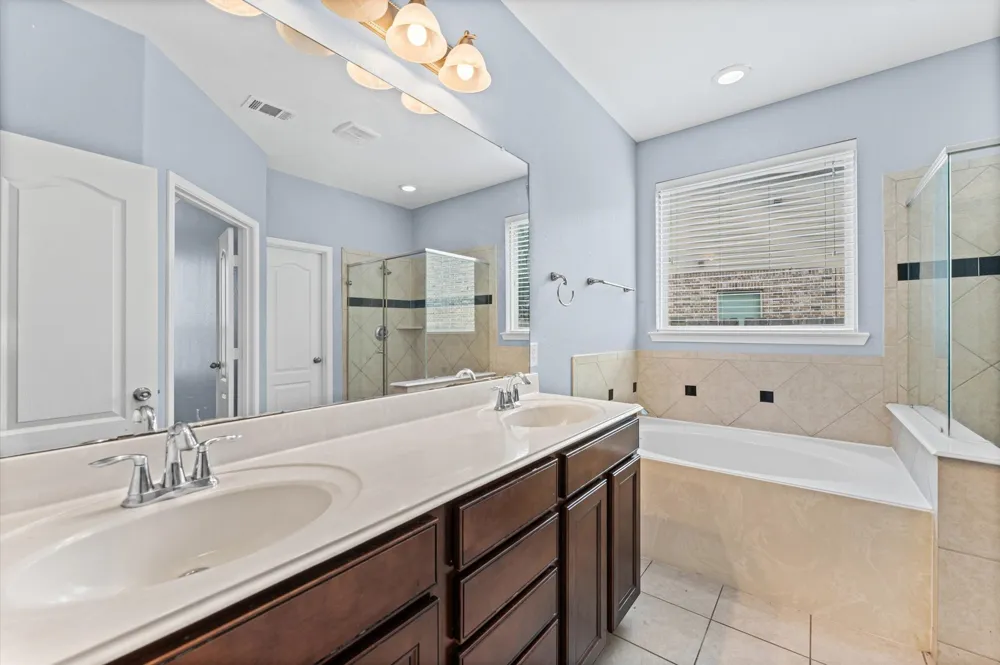 10222 E Gallowgate Lane E Richmond, TX 77407