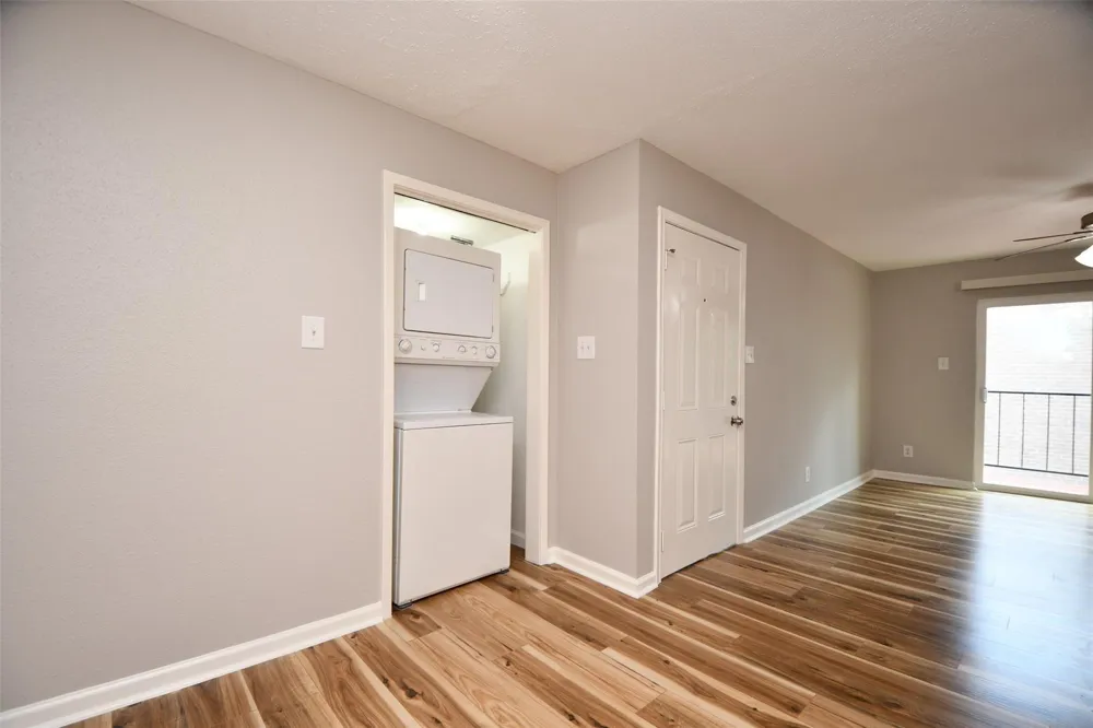 12955 Woodforest Boulevard #20 Houston, TX 77015