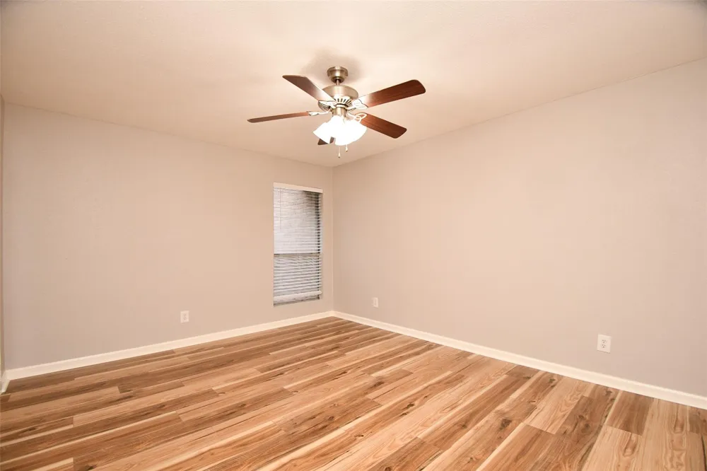 12955 Woodforest Boulevard #20 Houston, TX 77015