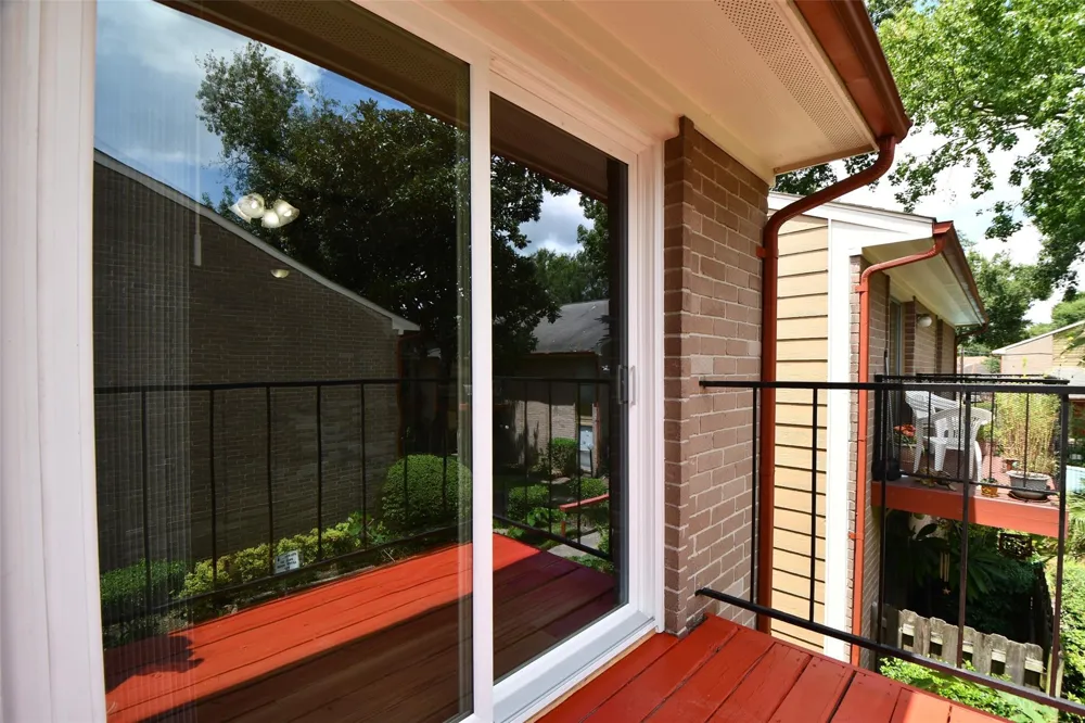 12955 Woodforest Boulevard #20 Houston, TX 77015