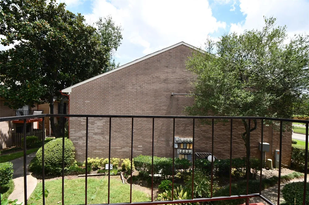 12955 Woodforest Boulevard #20 Houston, TX 77015