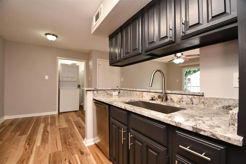 12955 Woodforest Boulevard #20 Houston, TX 77015