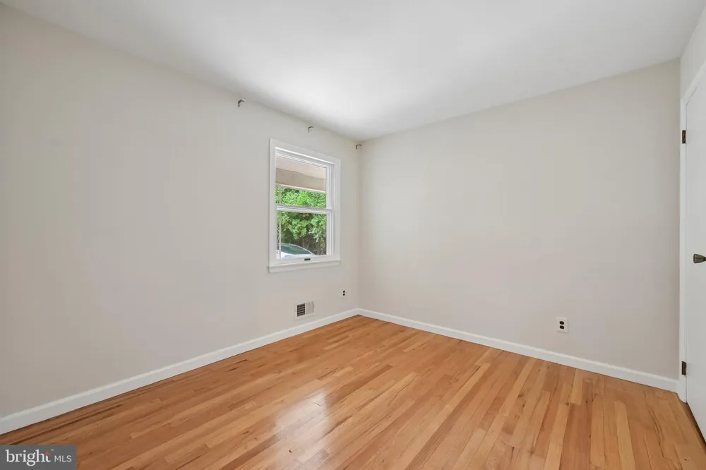3 DARVEL DRIVE Princeton Junction, NJ 08550