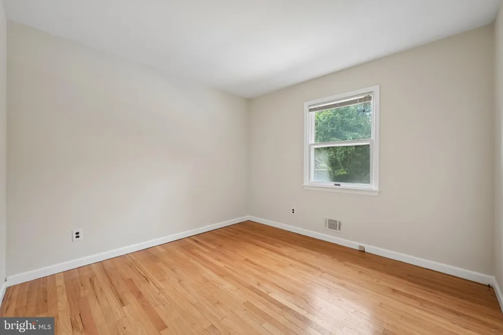 3 DARVEL DRIVE Princeton Junction, NJ 08550