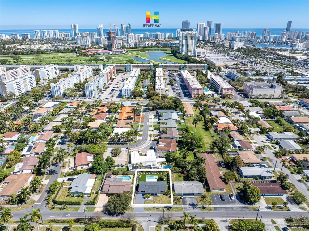 220 NE 10th Ave Hallandale Beach, FL 33009