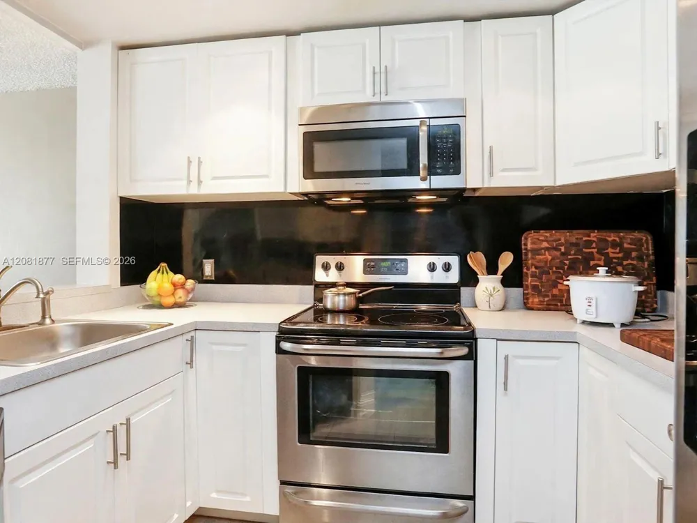 5200 NW 31st Ave #153 Fort Lauderdale, FL 33309