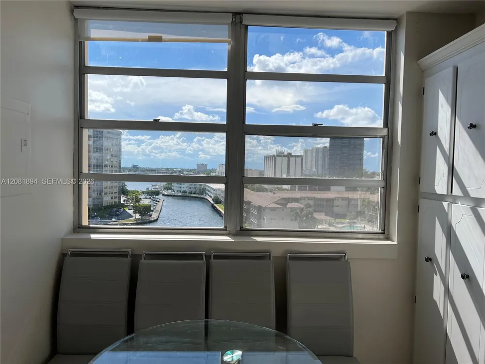 1833 S Ocean Dr #812 Hallandale Beach, FL 33009