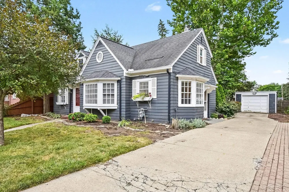 2849 State Street Saginaw City, MI 48602