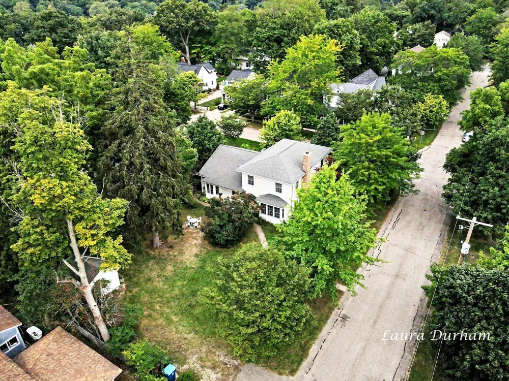 345 Mary Street Saugatuck City, MI 49453