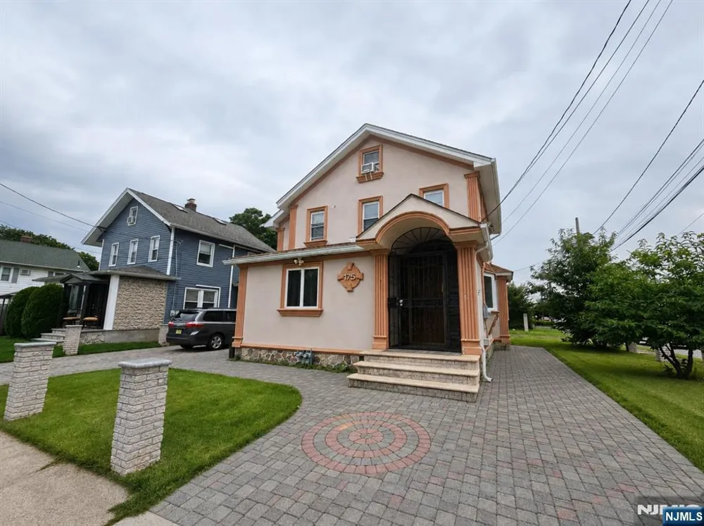 175 Park Avenue Passaic, NJ 07055