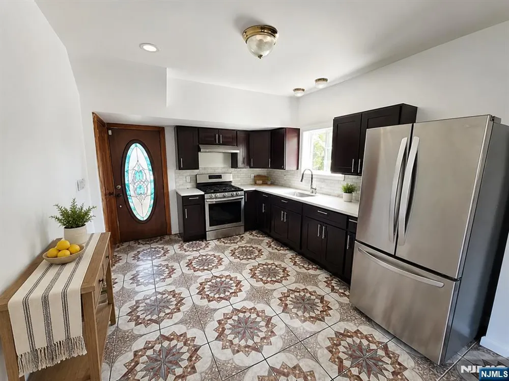 175 Park Avenue Passaic, NJ 07055