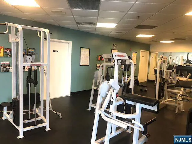 100 Old Palisade Road 1505 Fort Lee, NJ 07024