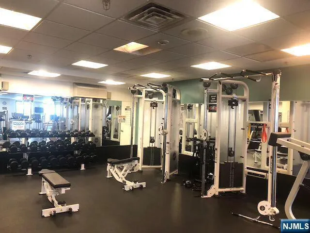 100 Old Palisade Road 1505 Fort Lee, NJ 07024
