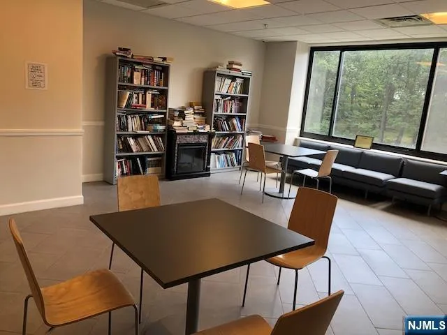 100 Old Palisade Road 1505 Fort Lee, NJ 07024