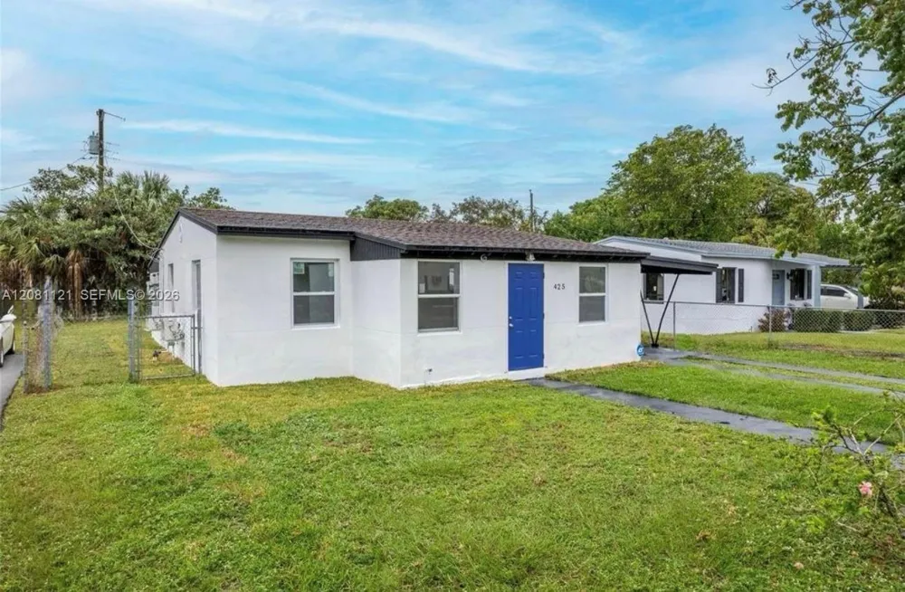 425 NW 14th Way Fort Lauderdale, FL 33311