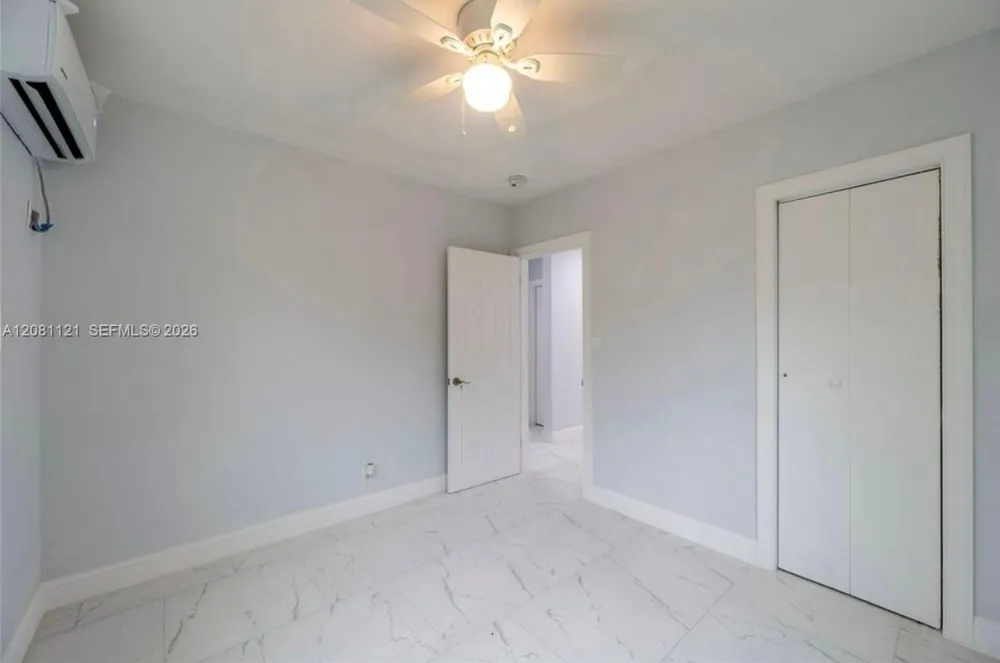 425 NW 14th Way Fort Lauderdale, FL 33311