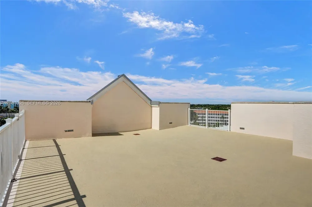Address Not Shown Deerfield Beach, FL 33441