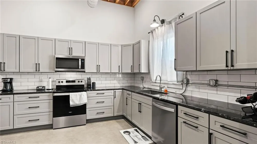 215 SE Jefferson Station Place #210 West Jefferson, NC 28694