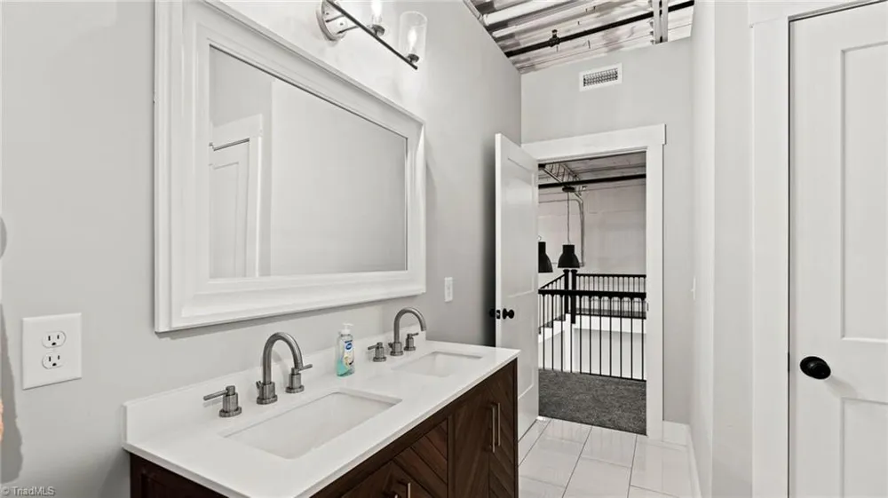 215 SE Jefferson Station Place #210 West Jefferson, NC 28694