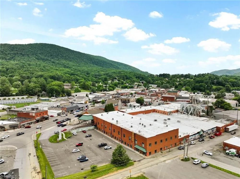 215 SE Jefferson Station Place #210 West Jefferson, NC 28694