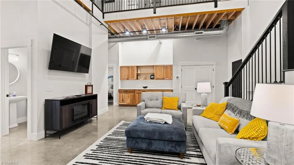 215 SE Jefferson Station Place #210 West Jefferson, NC 28694