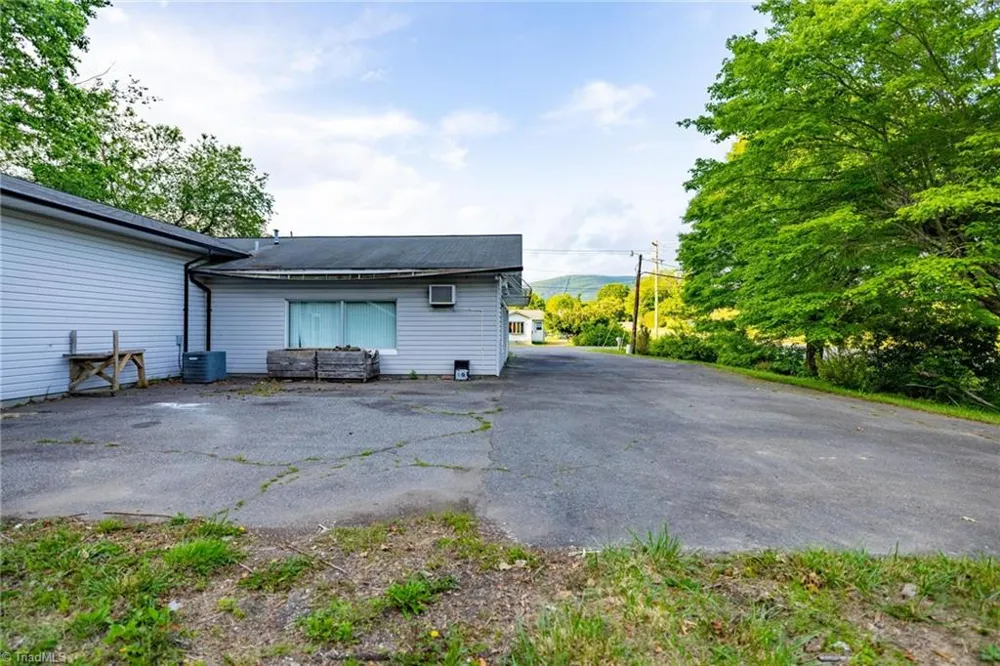 123 Buck Mountain Circle West Jefferson, NC 28694
