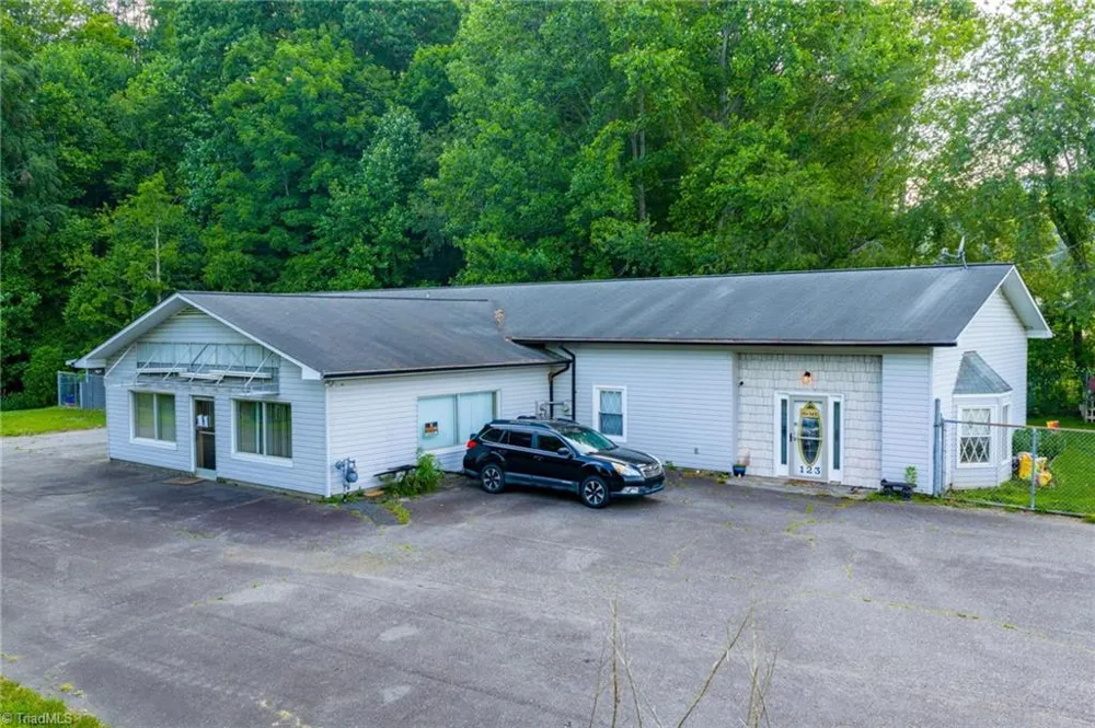 123 Buck Mountain Circle West Jefferson, NC 28694